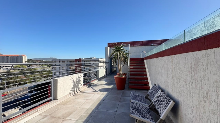 2 Bedroom Property for Sale in Observatory Western Cape